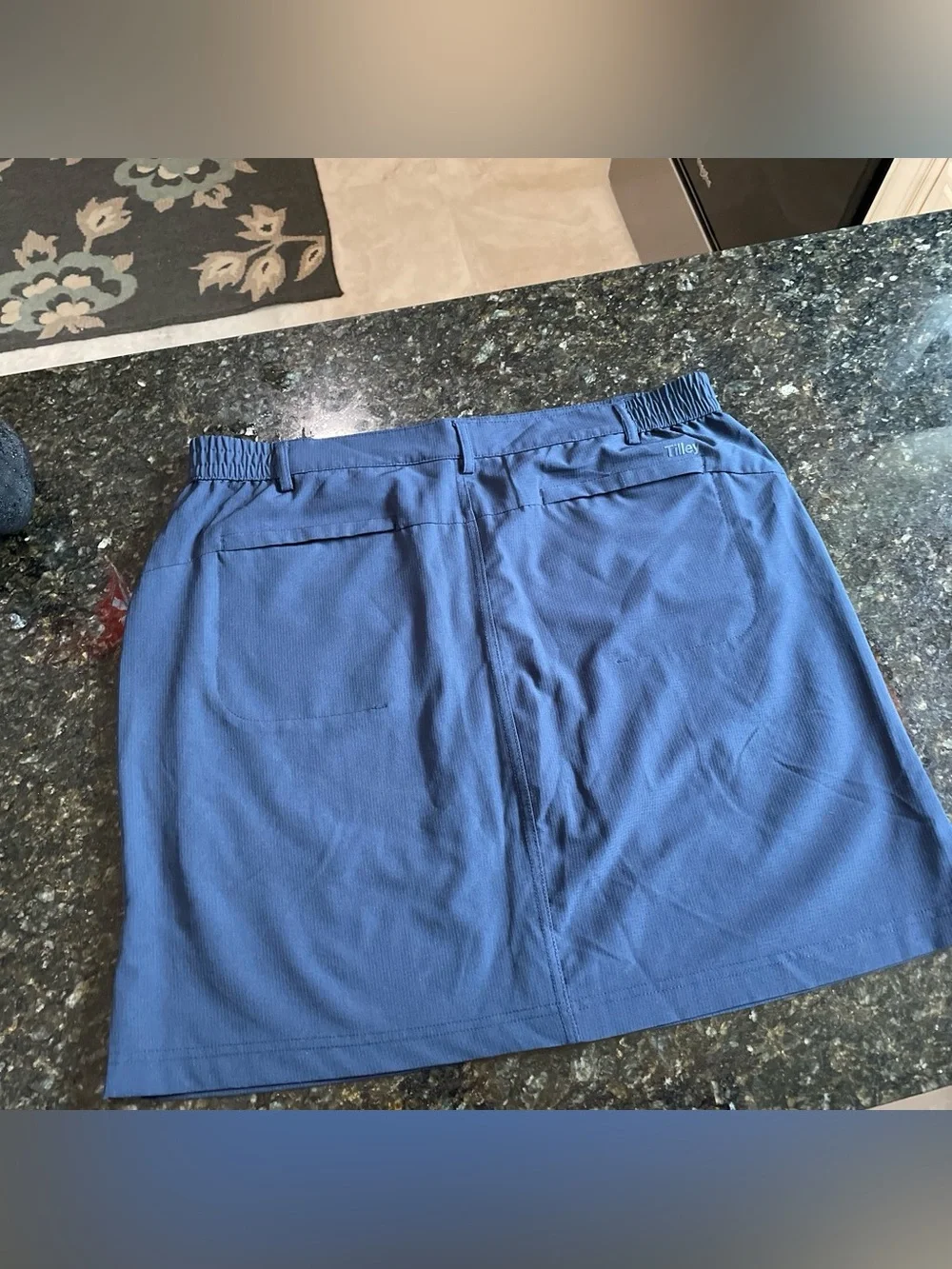 Skort - Picture 2 of 4